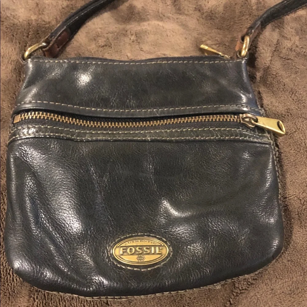Vintage Fossil Black Leather Crossbody Bag